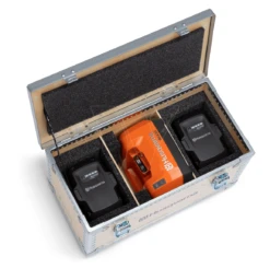 Husqvarna Opbergbox Hout 2x Accu & Lader -Husqvarna || Gardena Verkoop 529475101 7 HUSQVARNA20OPBERGBOX20HOUT202X20BLI20ACCU2020QC20LADER