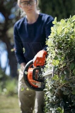 Husqvarna 115ihd45 Heggenschaar Ex Accu 9 Husqvarna 115ihd45 Heggenschaar Ex Accu -Husqvarna || Gardena Verkoop 967098301 20 Husqvarna20115iHD4520Accu20Heggenschaar