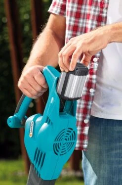 Gardena Accujet Li-18 Bladblazer -Husqvarna || Gardena Verkoop 967276301 5 GARDENA20ACCUJET20LI 1820BLADBLAZER209335