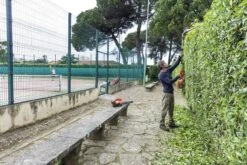 Husqvarna 520ihe3 Heggenschaar Actie -Husqvarna || Gardena Verkoop 967915813 3 Husqvarna20536LiHE320accu20stok20Heggenschaar 1