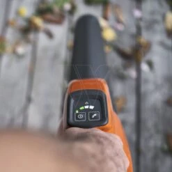 Husqvarna 120ib Accu Bladblazer Actie! 13 Husqvarna 120ib Accu Bladblazer Actie! -Husqvarna || Gardena Verkoop 967976102 6 HUSQVARNA20120IB20ACCU20BLADBLAZER20INCL20BLI2020QC80