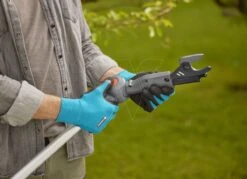 Gardena Accu-telesc Takkenschaar 360 Set -Husqvarna || Gardena Verkoop 970632801 5 Gardena20Accu telescopische20takkenschaar2036020Set