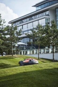 Husqvarna 550 Epos Automower Gps Maaier -Husqvarna || Gardena Verkoop 970656712 7 HUSQVARNA2055020EPOS20AUTOMOWER